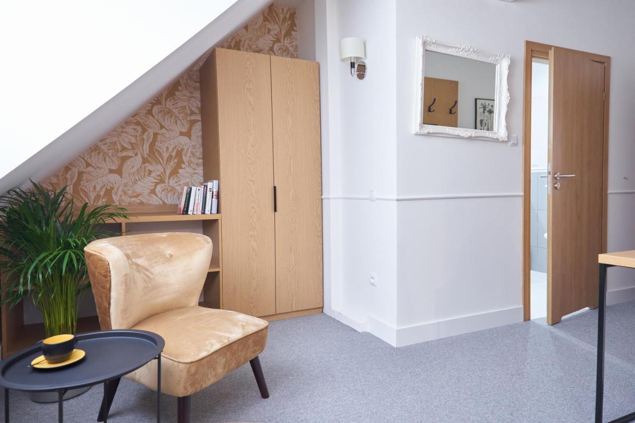 Apartamenty Klasztorna 25 ポズナン エクステリア 写真