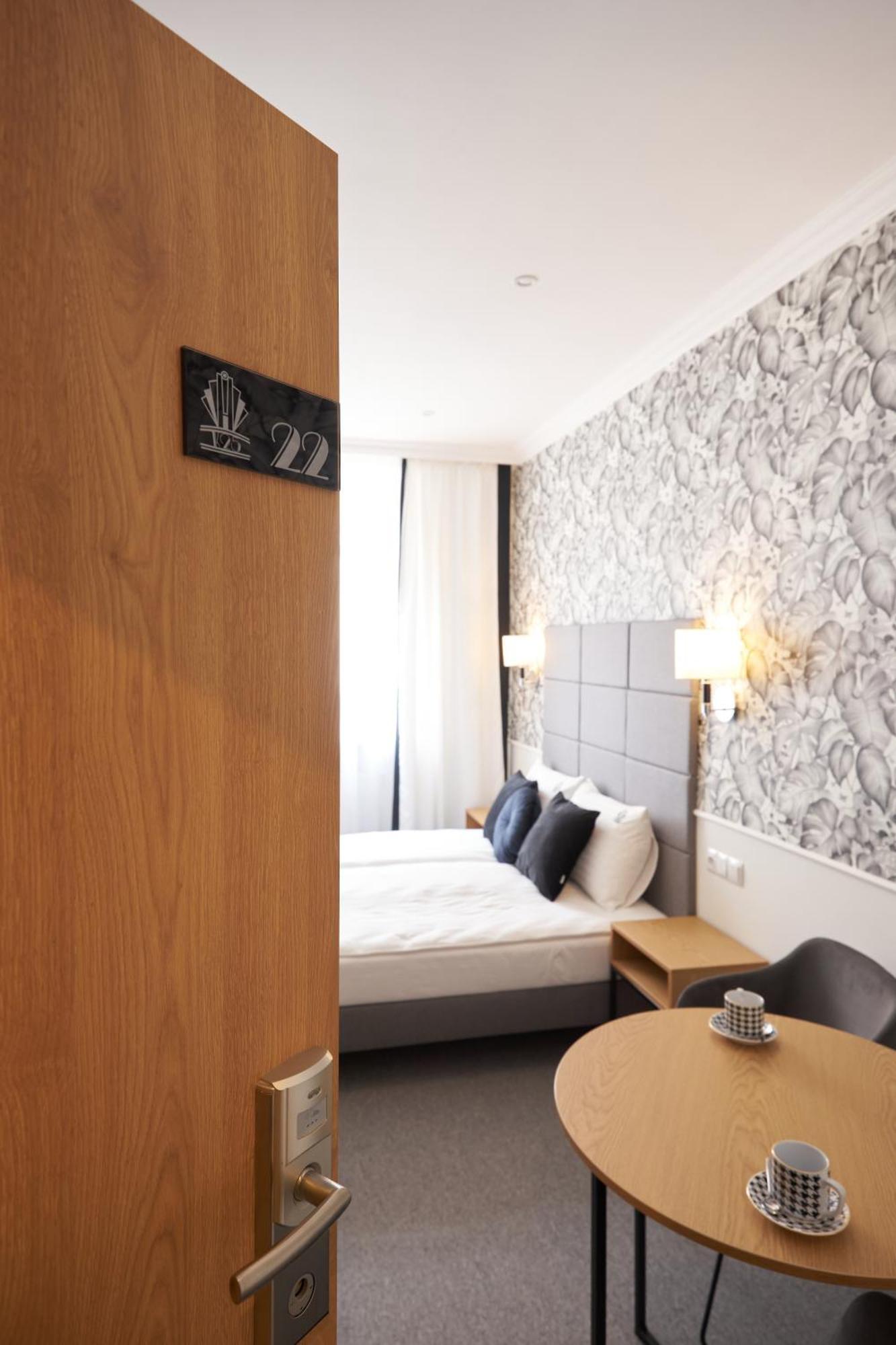 Apartamenty Klasztorna 25 ポズナン エクステリア 写真